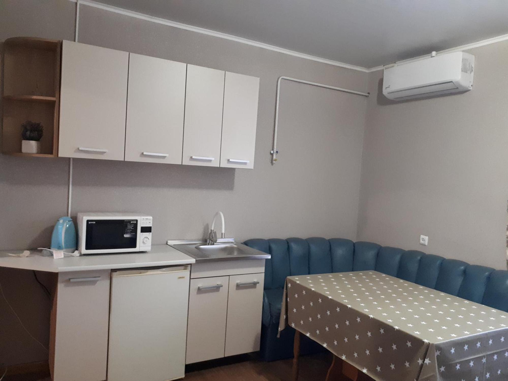 Hotel Gostynnyi Dvir Sharhorod Buitenkant foto