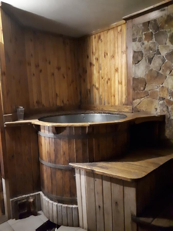Hotel Gostynnyi Dvir Sharhorod Buitenkant foto