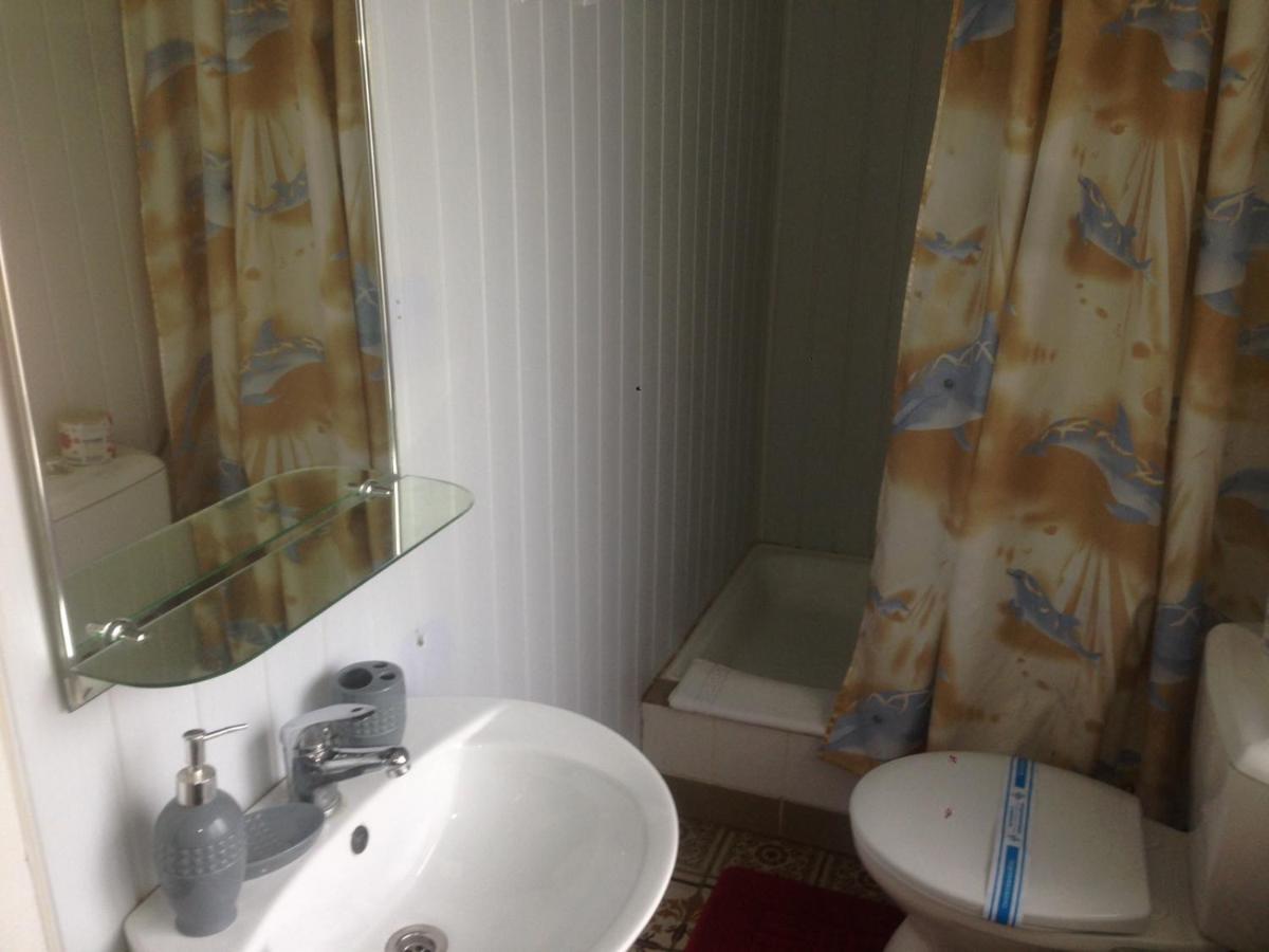Hotel Gostynnyi Dvir Sharhorod Buitenkant foto