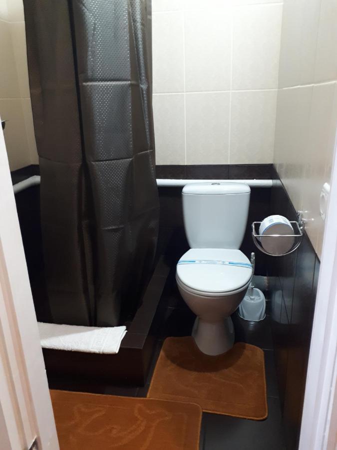 Hotel Gostynnyi Dvir Sharhorod Buitenkant foto